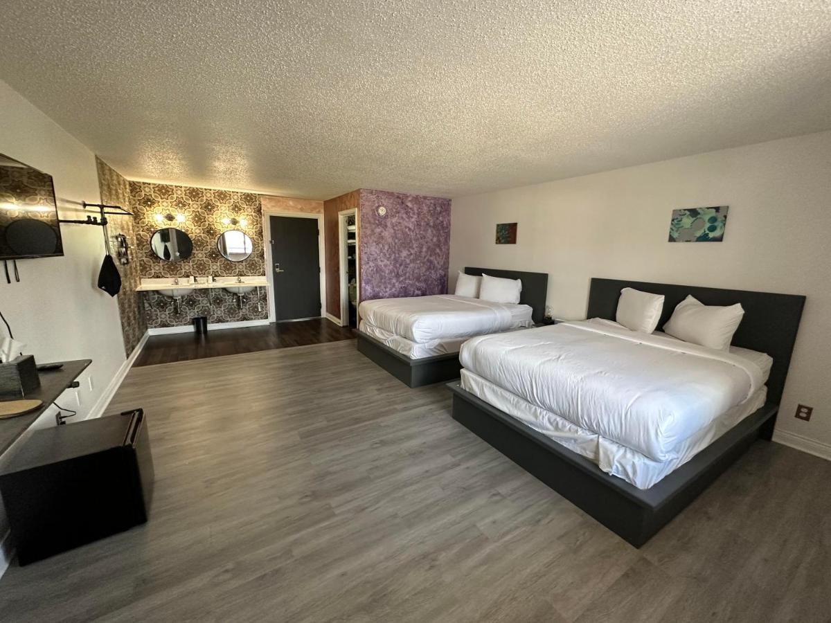 Hotel Rosewood Garden Lake Delton Exteriér fotografie