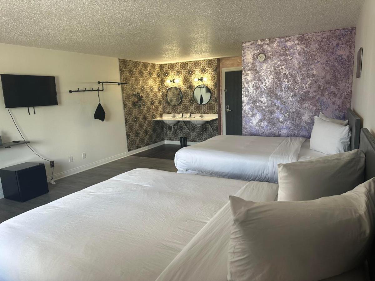Hotel Rosewood Garden Lake Delton Exteriér fotografie